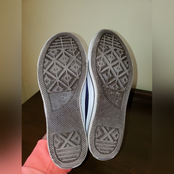 Converse Chuck Taylor Purple Shoes Sneakers Sz 7 - Picture 6 of 6